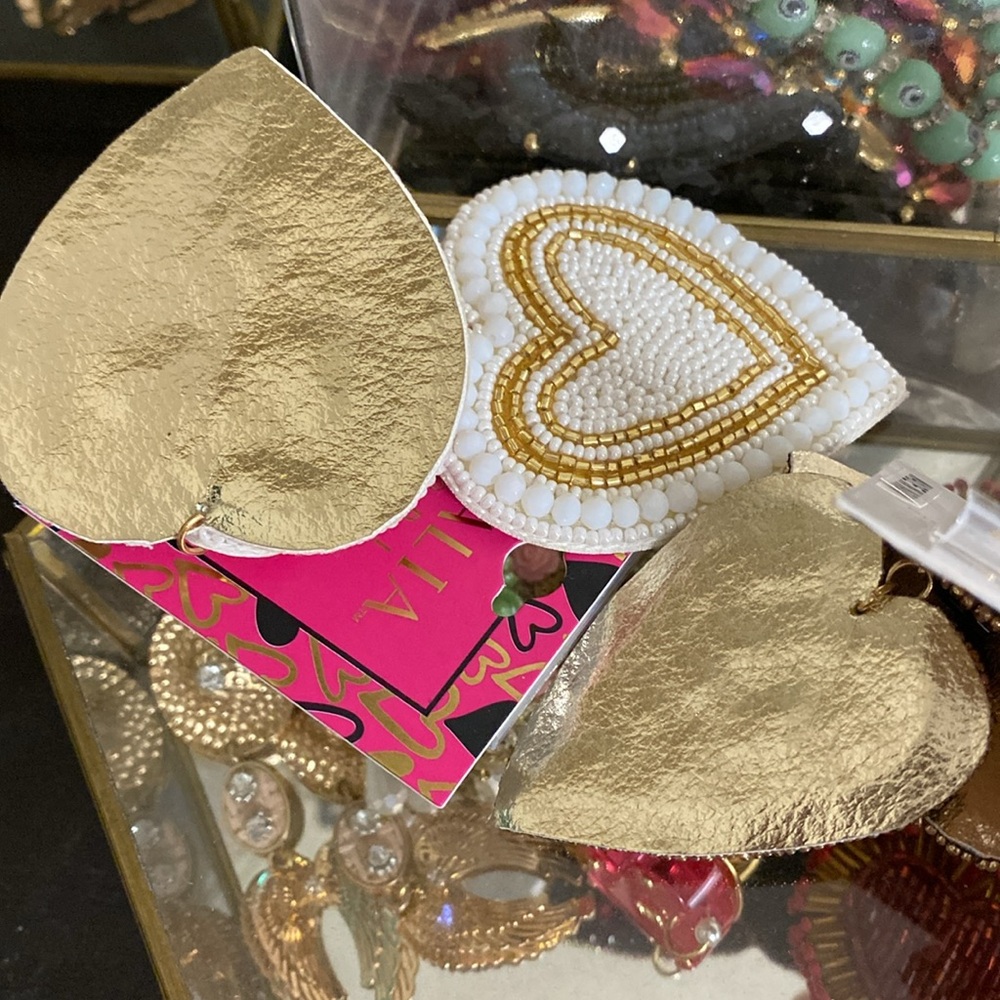 Thalia Sodi earrings (2) βΌοΈπβ₯οΈ π π
πΌ - Picture 5 of 5